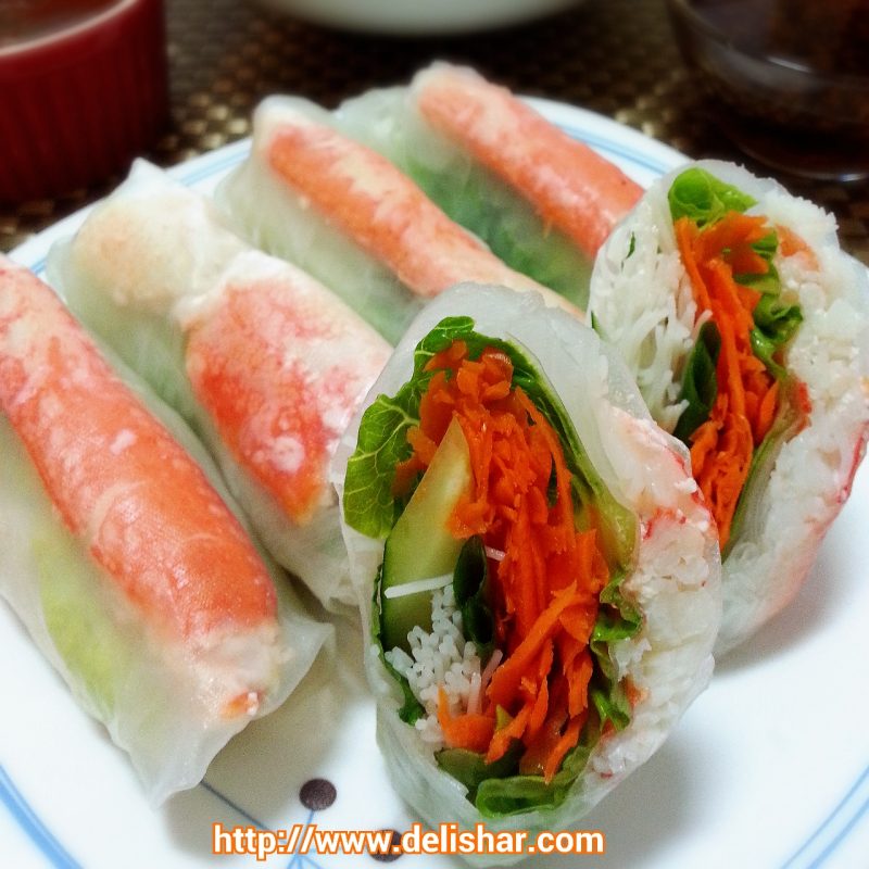 Snow Crab Rice Paper Roll with Peanut Dipping Sauce  